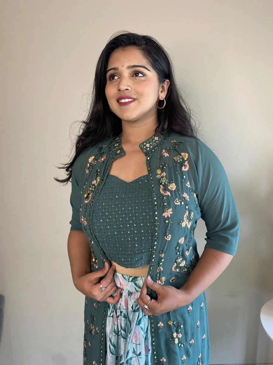 Indo Western skirt jacket with choli in green shade 4